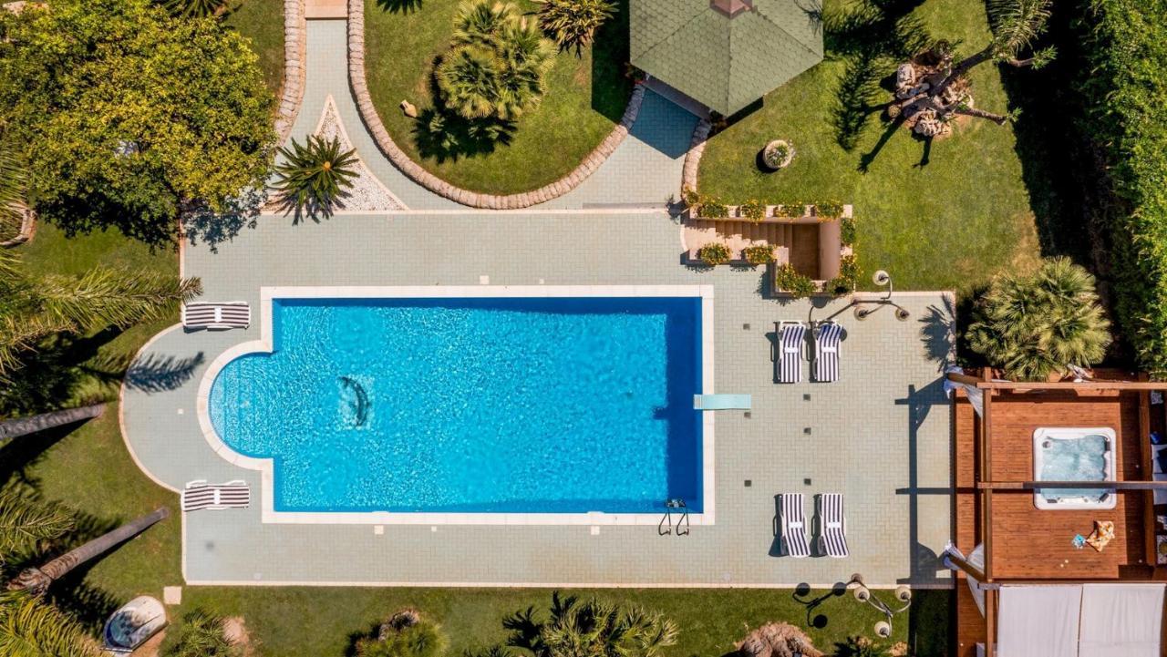 Villa Cutrera 8, Emma Villas Chiaramonte Gulfi Exterior photo