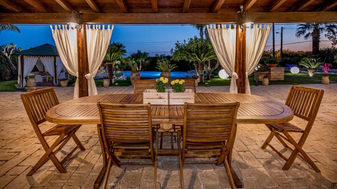 Villa Cutrera 8, Emma Villas Chiaramonte Gulfi Exterior photo